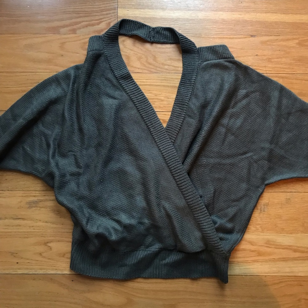 Open sweater - Picture 1 of 3